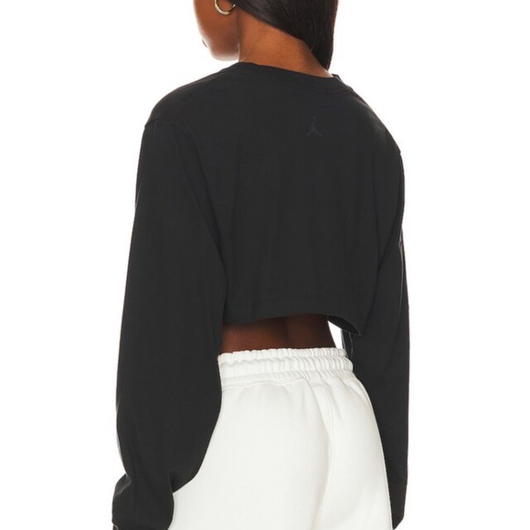 JORDAN long sleeve cropped shirt size small! - Picture 3 of 4